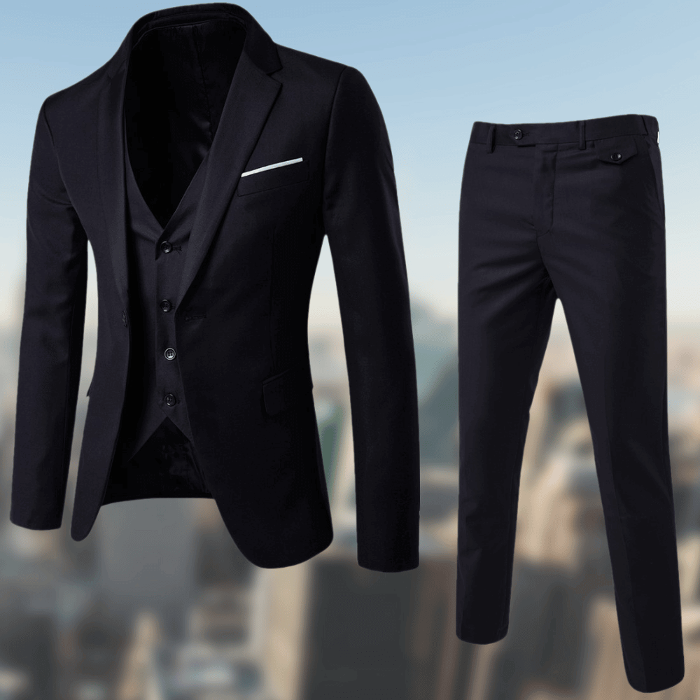 Schwarzer Herrenanzug, dreiteilig, elegant, für Business und formelle Anlässe.