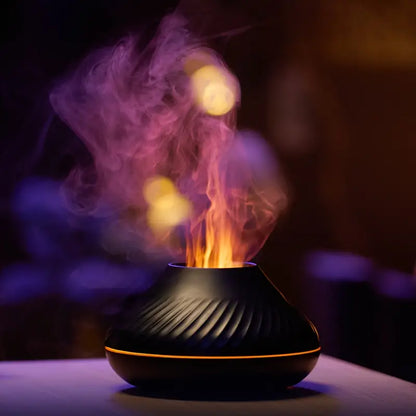 Schwarzer Aromadiffuser mit lila Dampf, LED-Beleuchtung, modernes Design, entspannend.