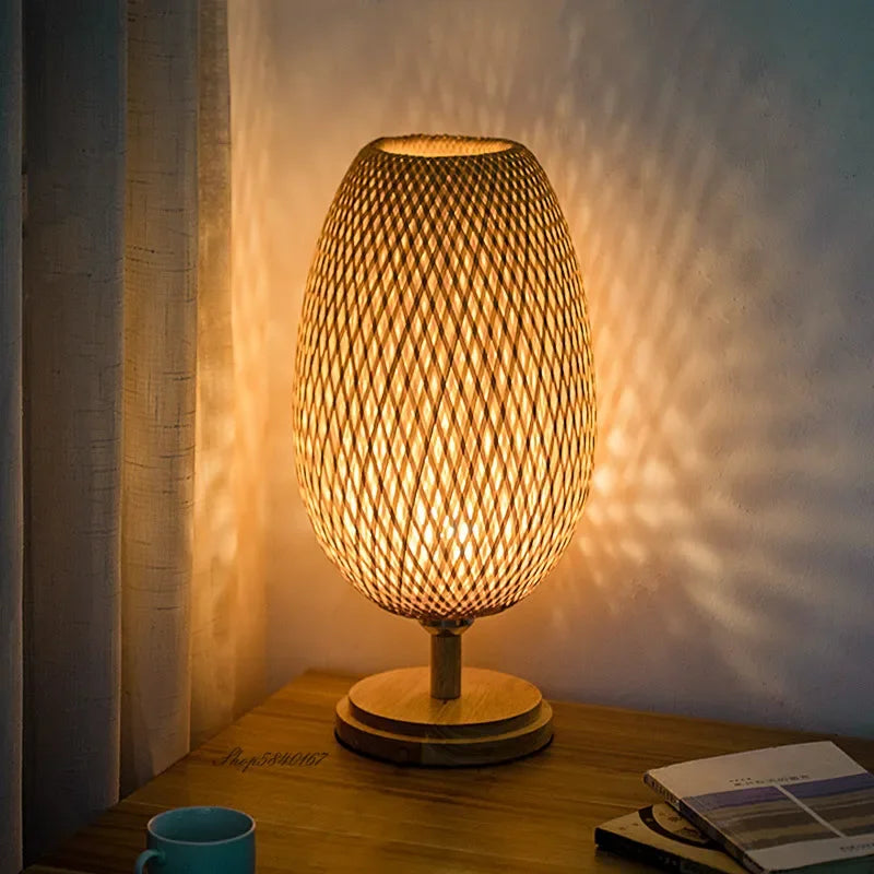 Vintage Bambus Tischlampe, handgefertigt, chinesischer Stil, Wohnzimmer Schlafzimmer Dekoration.