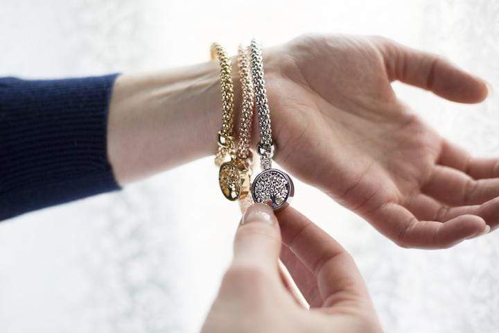 Armband-Set Baum des Lebens, gold und silber, Damen-Schmuck, modisch, elegant, Geschenkidee.