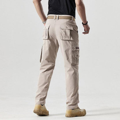 Beige Herren-Cargohose, Baumwolle, mit Taschen, Outdoor-Mode, Rückansicht.