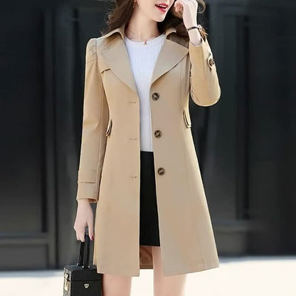 Damen Trenchcoat beige, knielang, elegantes Design, Herbstmode, Knopfverschluss, klassisch.