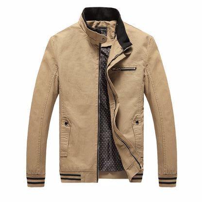 Beige Herrenjacke, Stehkragen, Reißverschluss, Baumwolle, modisch, Herbstjacke, Freizeitkleidung.