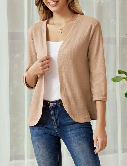 Damen Strickjacke beige, 3/4-Ärmel, lässig, Baumwolle, ideal für Frühling, modisch.