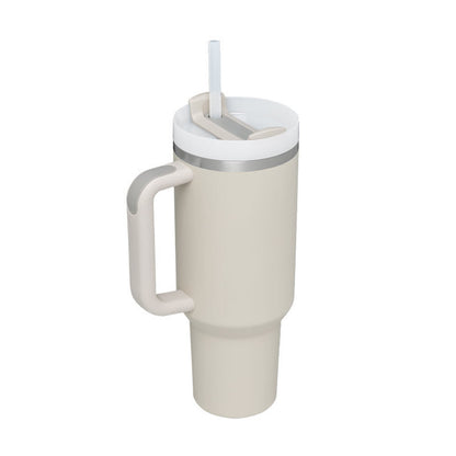 Beiger Thermobecher mit Henkel und Strohhalm, doppelwandig, auslaufsicher, 1 Liter.