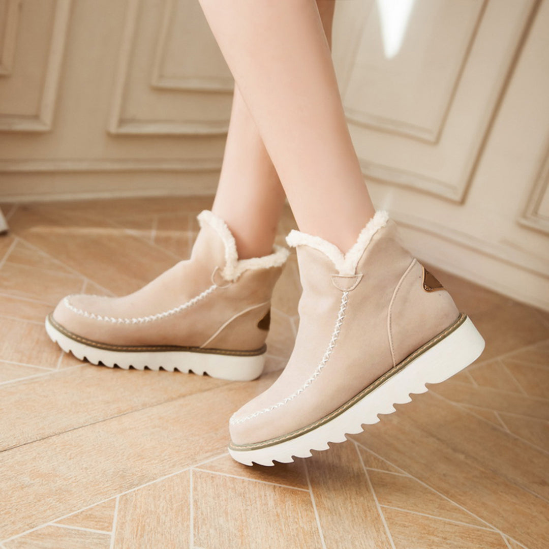 Beige Damen-Winterstiefel mit Kunstfell, rutschfeste Sohle, modisch, warm, bequem.
