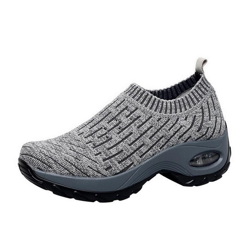 Grauer Damen-Walkingschuh, atmungsaktiv, rutschfest, bequem, mit dicker Sohle.