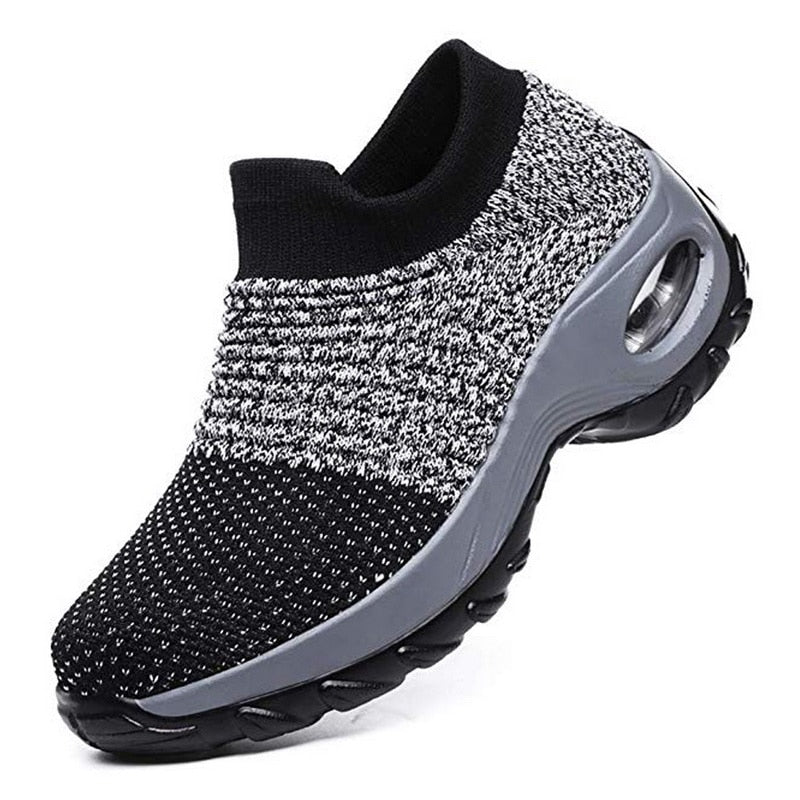 Schwarzer Damen-Walking-Schuh, atmungsaktiv, rutschfest, bequem, Strickmaterial.