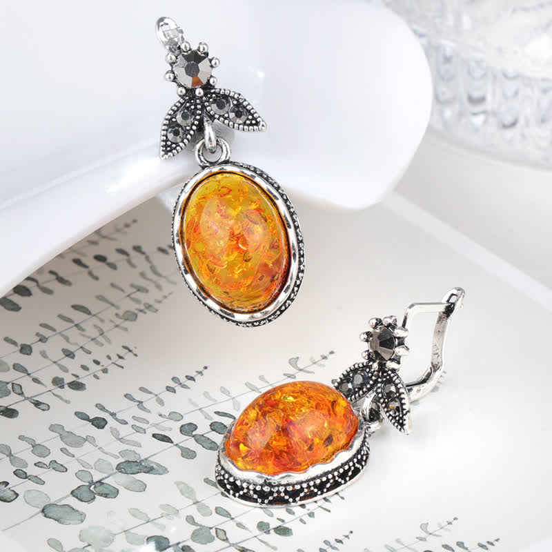 Silberne Ohrringe mit Bernstein, oval, Vintage-Stil, Damen-Schmuck, elegantes Design.