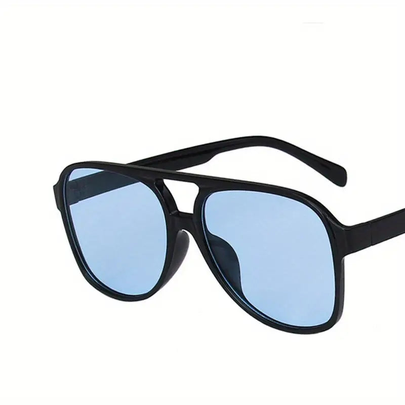 Schwarze Sonnenbrille mit blauen Gläsern, Unisex, modisch, UV-Schutz, Accessoire.
