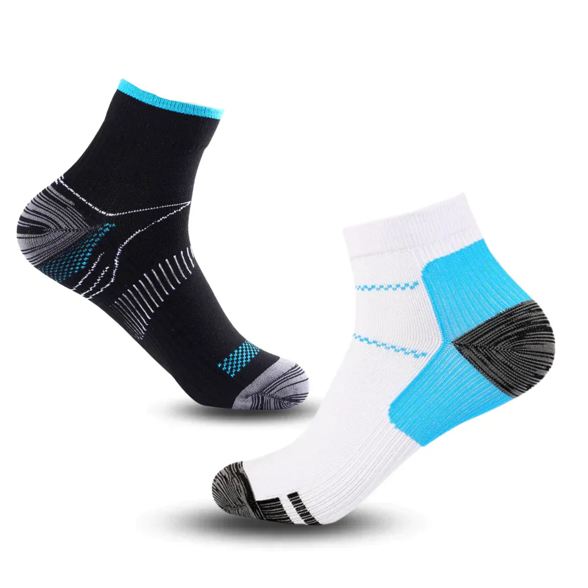 Zwei Paar Sportsocken, schwarz und weiß, mit blauen Akzenten, atmungsaktiv, knöchelhoch.