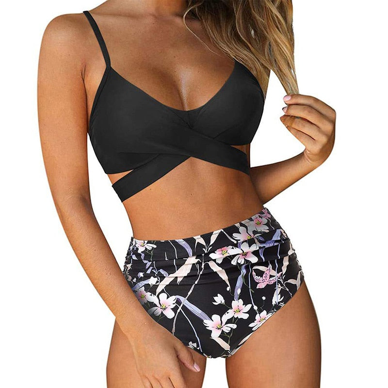 Schwarzer Bikini mit Blumenmuster, Damen, zweiteilig, hoch tailliert, Strandmode.