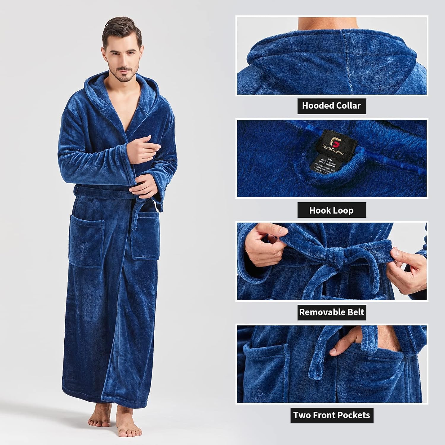Mann im blauen Fleece-Bademantel mit Kapuze, Gürtel und Taschen, gemütlich und warm.