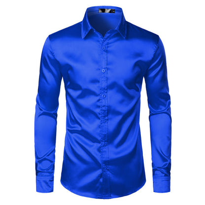 Blaues Satinhemd für Herren, langärmelig, Slim Fit, elegantes Party-Outfit.