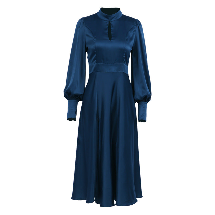 Dunkelblaues Satinkleid mit langen Ärmeln, elegantes Design, knielang, für Damen.