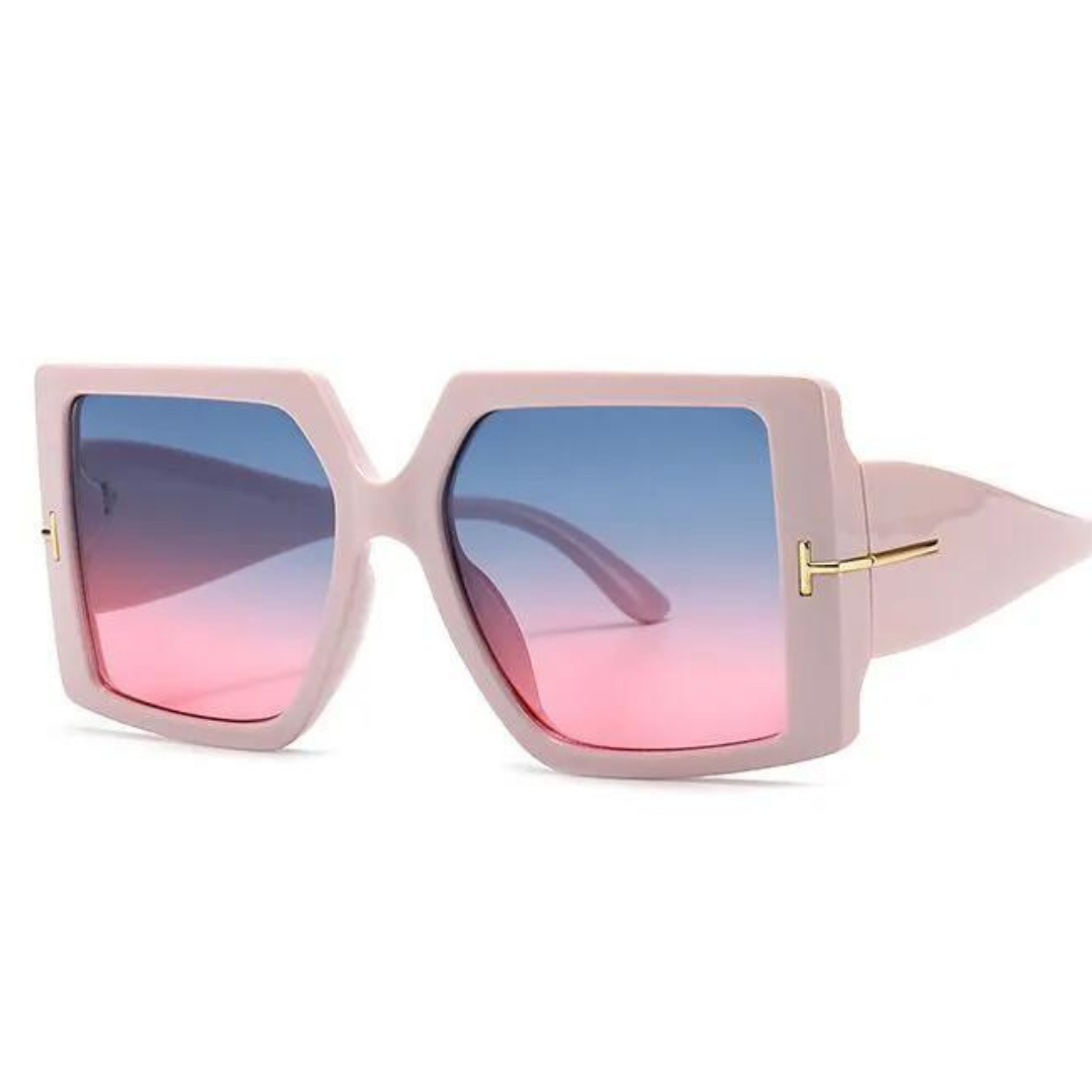 Rosa Sonnenbrille mit eckigen Gläsern, blau-rosa Farbverlauf, modisches Accessoire.