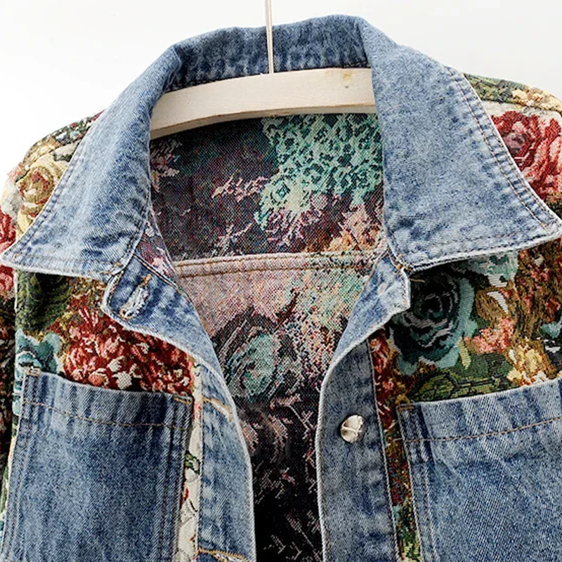 Denimjacke mit floralen Mustern, blau, Vintage-Stil, Damenmode, Baumwolle, Freizeitkleidung.
