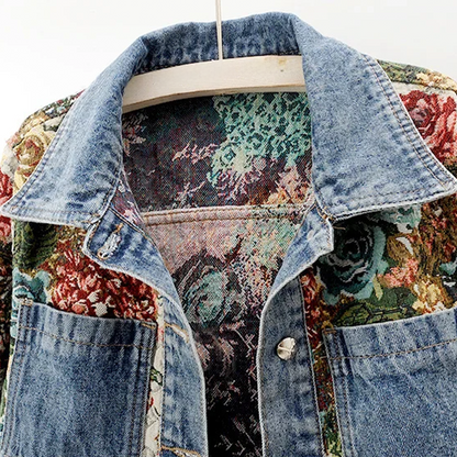 Denimjacke mit floralen Mustern, blau, Vintage-Stil, Damenmode, Baumwolle, Freizeitkleidung.