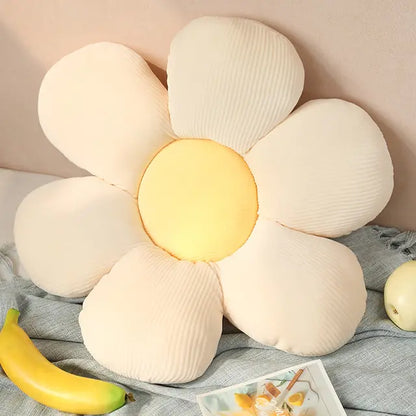 Beige Blume Kissen, dekorativ, weiches Plüschmaterial, gelber Kern, Sofa Dekoration