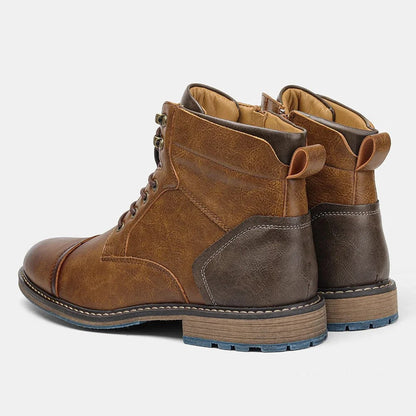Braune Herren-Lederstiefel, knöchelhoch, mit Schnürung und robustem Profil, modisch und langlebig.