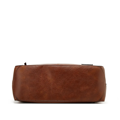 Braune Ledertasche, rechteckig, Vintage-Stil, Unisex, für Reisen oder Alltag.