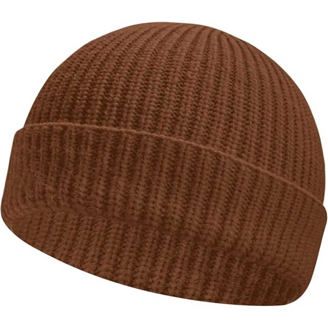 Braune Strickmütze aus Wolle, warm und modisch, ideal für Herbst und Winter.