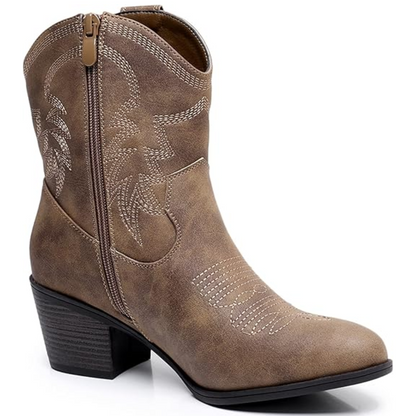 Brauner Cowboy-Stiefel aus Leder mit Absatz und Ziernähten, Damenmode, Westernstil.