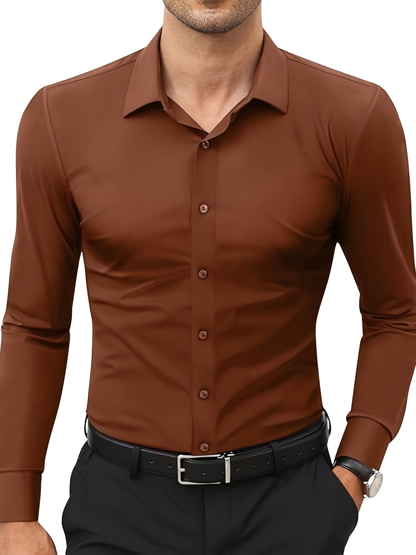 Braunes Herrenhemd, langärmelig, Knopfleiste, eleganter Business-Look, Slim Fit.