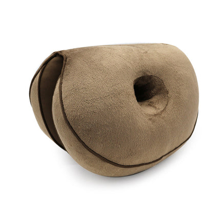 Braunes orthopädisches Sitzkissen aus Memory-Schaum, ergonomisch, für Rückenschmerzen.