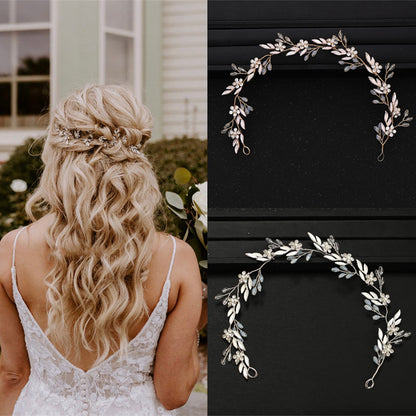 Braut-Haarreif mit Kristallblumen, silber, Hochzeit, elegantes Accessoire für Frauen.