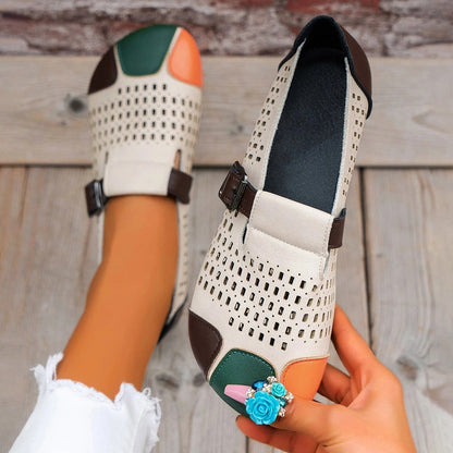 Damen-Loafer, mehrfarbig, Leder, perforiert, modisch, bequem, mit Schnalle, Blumen-Detail.