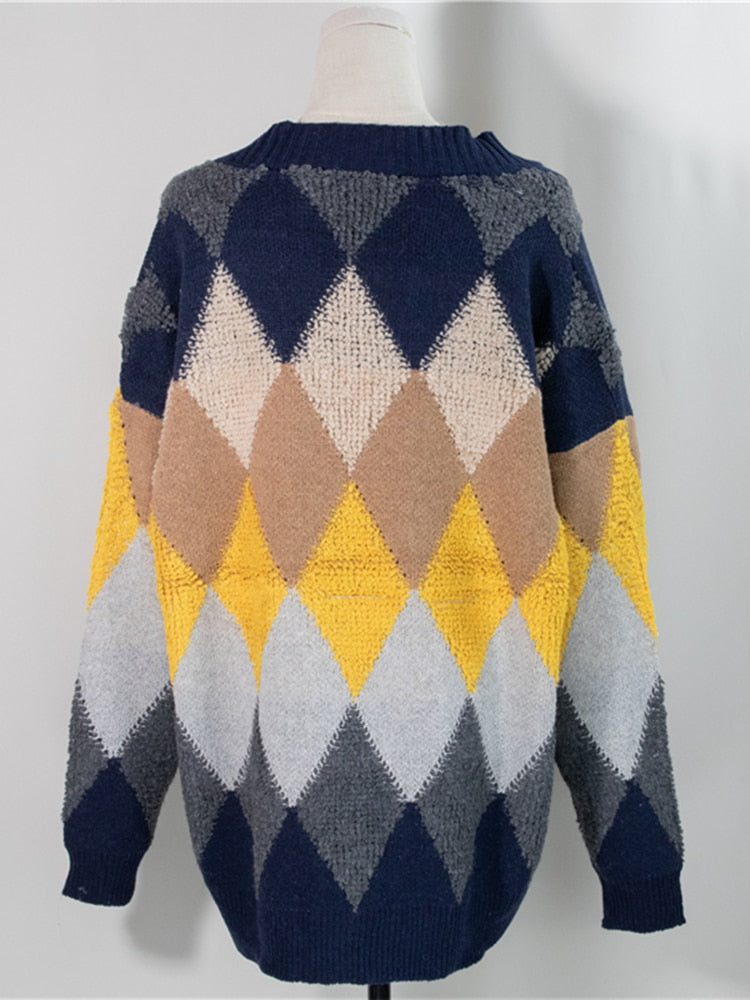 Damenpullover mit Rautenmuster, blau-gelb-grau, Strick, warm, modisch, Herbstmode.