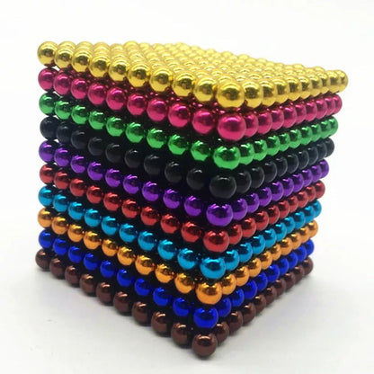 Bunter magnetischer Würfel aus Kugeln, Spielzeug, Stressabbau, Bürodekoration.