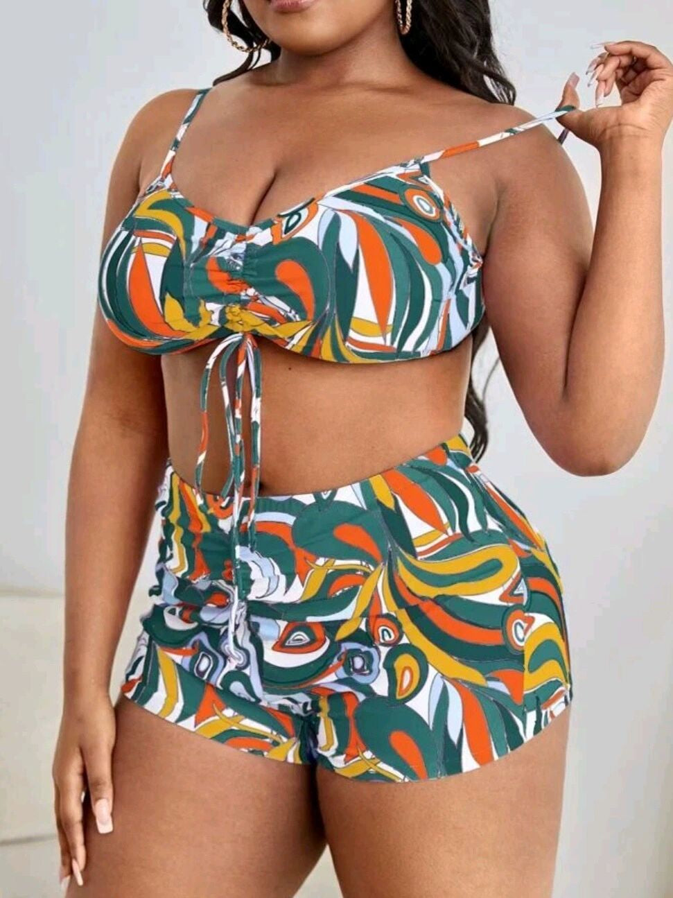 Farbige Damen-Badebekleidung, zweiteilig, mit abstraktem Muster, Plus-Size, Sommermode.