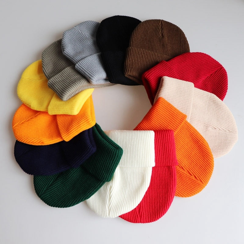 Bunte Strickmützen aus Baumwolle, Unisex, Herbst-Winter, modische Beanie, verschiedene Farben.