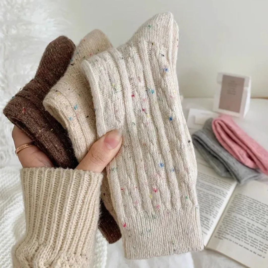 Damen Wollsocken beige, braun, grau, rosa, gestrickt, warm, gemütlich, Wintermode Accessoire