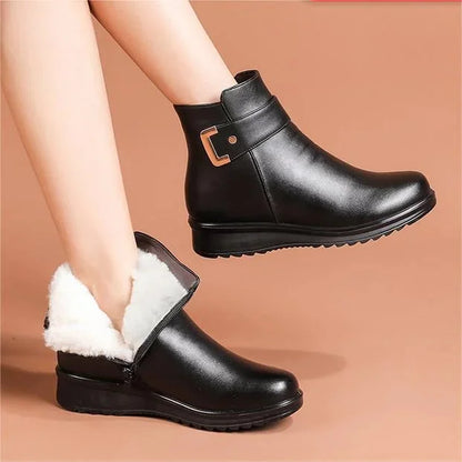 Schwarze Damenstiefeletten mit Kunstfell, rutschfeste Sohle, modisch, warm, Winterstiefel.