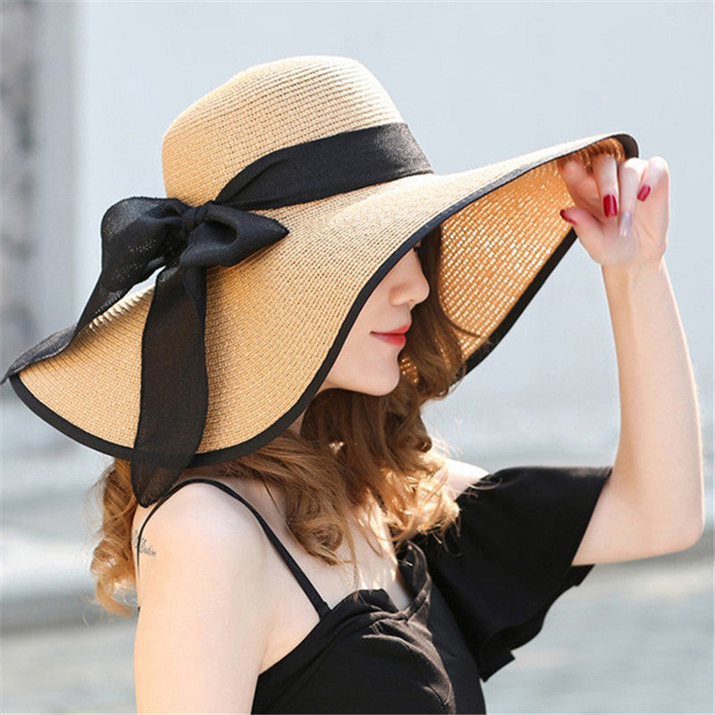 Lätt damsommarhatt med bred brätte och stilren design – Vivian