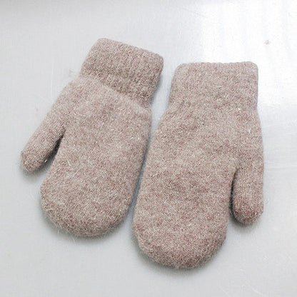 Beige Wollfäustlinge für Damen, warm und weich, ideal für Winter, gestrickt.