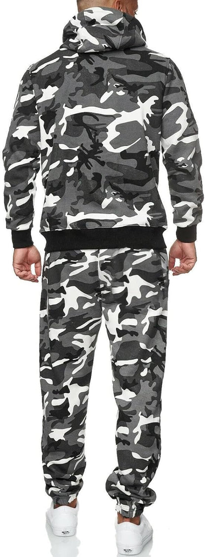 Männer-Camouflage-Trainingsanzug, schwarz-weiß, Kapuzenpullover und Jogginghose, Rückansicht.