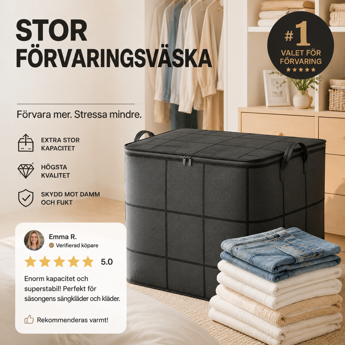 Svart förvaringspåse med svarta ränder och handtag i en garderob, med vikta jeans och vita tröjor staplade framför. 5