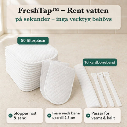 Stapel med vita filterpåsar och tre vita kardborrband utlagda på en beige bänkskiva, hela innehållet i förpackningen. 1