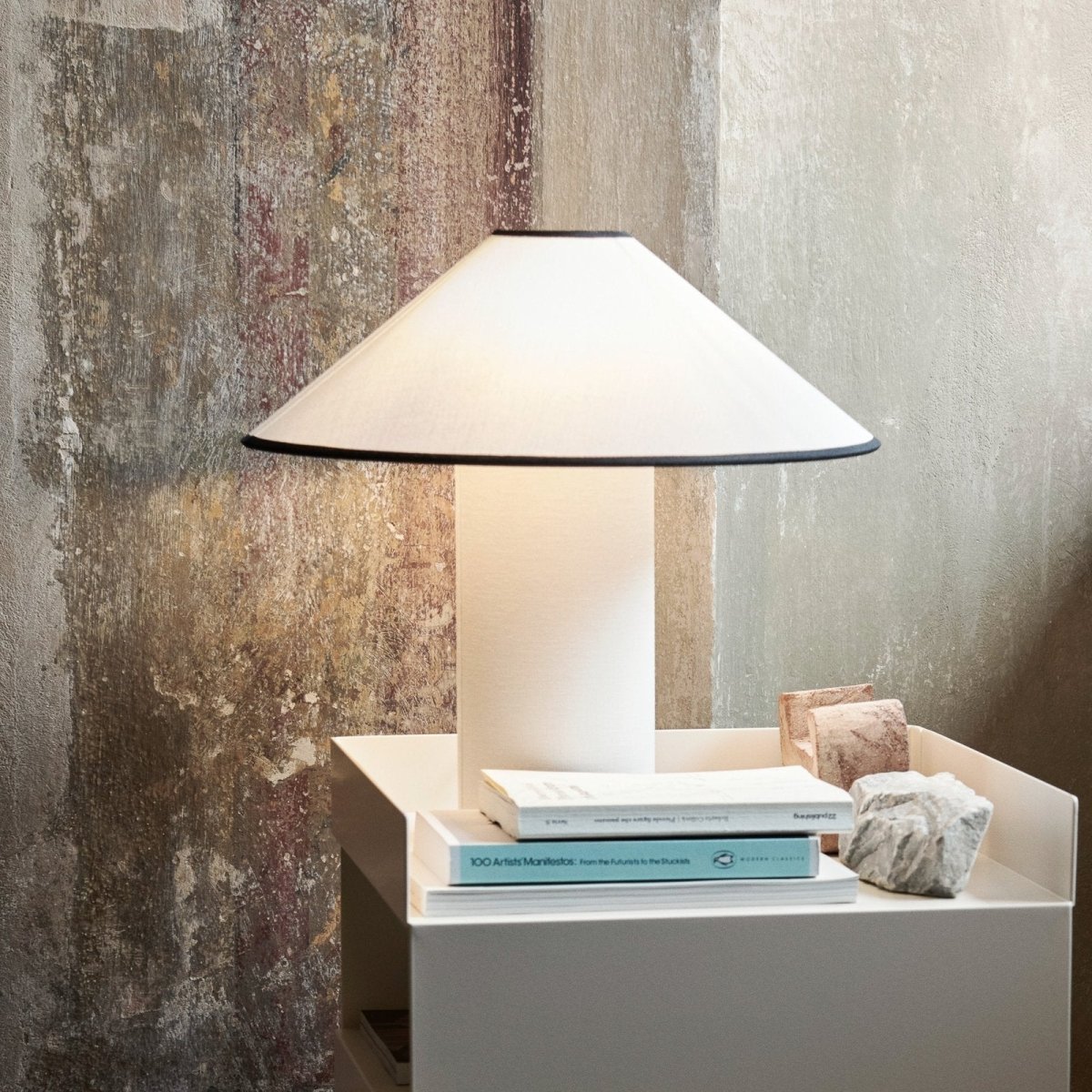 Bordslampa med tygskärm – Lunara