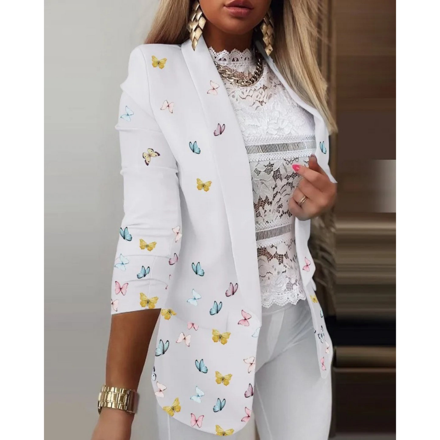 Damenblazer mit Schmetterlingsmuster, weiß, elegant, modisch, für Frühling und Sommer.