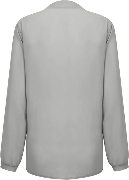 Graues Damenhemd, langärmelig, aus Baumwolle, Rückansicht, elegant, modisch.
