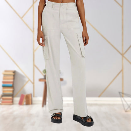 Damen Cargo-Hose beige, gerade Passform, Taschen, modisch, bequem, Freizeitkleidung.