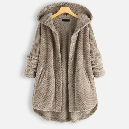 Damen Teddyjacke mit Kapuze, beige, kuschelig, warm, Wintermode, Knopfleiste, Taschen.