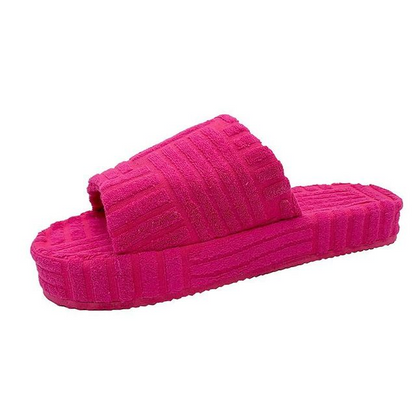 Pinkfarbene Damen-Pantoffel mit dicker Sohle, warmem Futter, ideal für Outdoor, modisch.