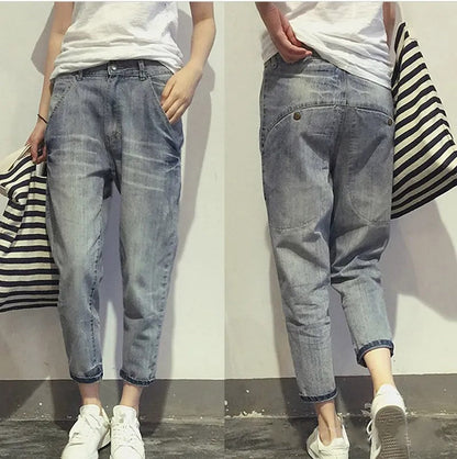 Damen Boyfriend-Jeans, hellblau, lässig, Baumwolle, mit Taschen, modisch, bequem, Freizeitlook.