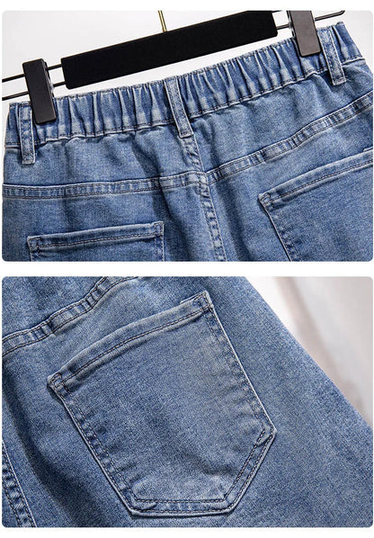 Blaue Jeans mit elastischem Bund und Gesäßtaschen, Damenmode, lässiger Stil, Denim-Hose.